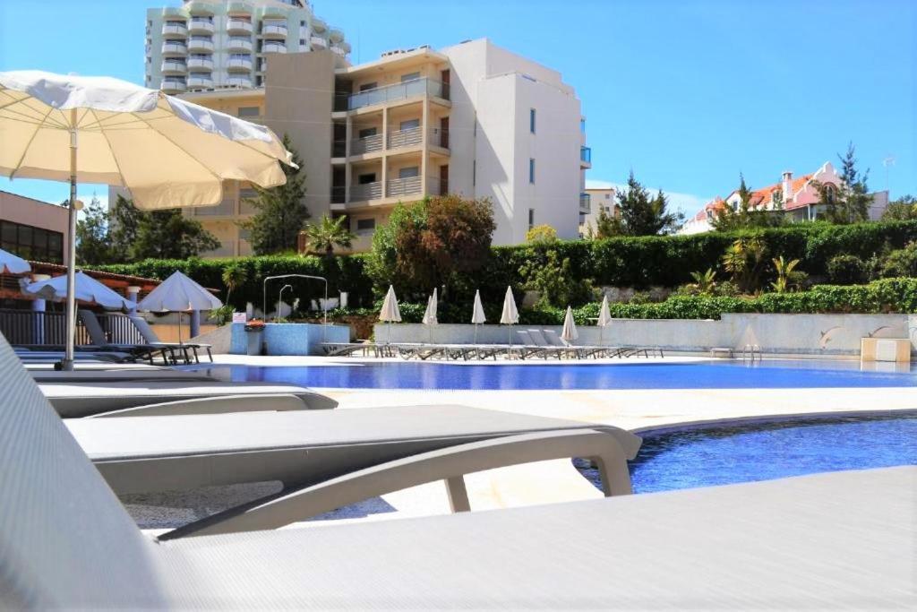 Oasis Beach Apartment ปอร์ติเมา ภายนอก รูปภาพ